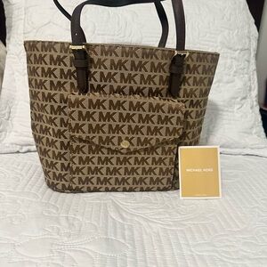 Michael Kors Signature Bag / Purse